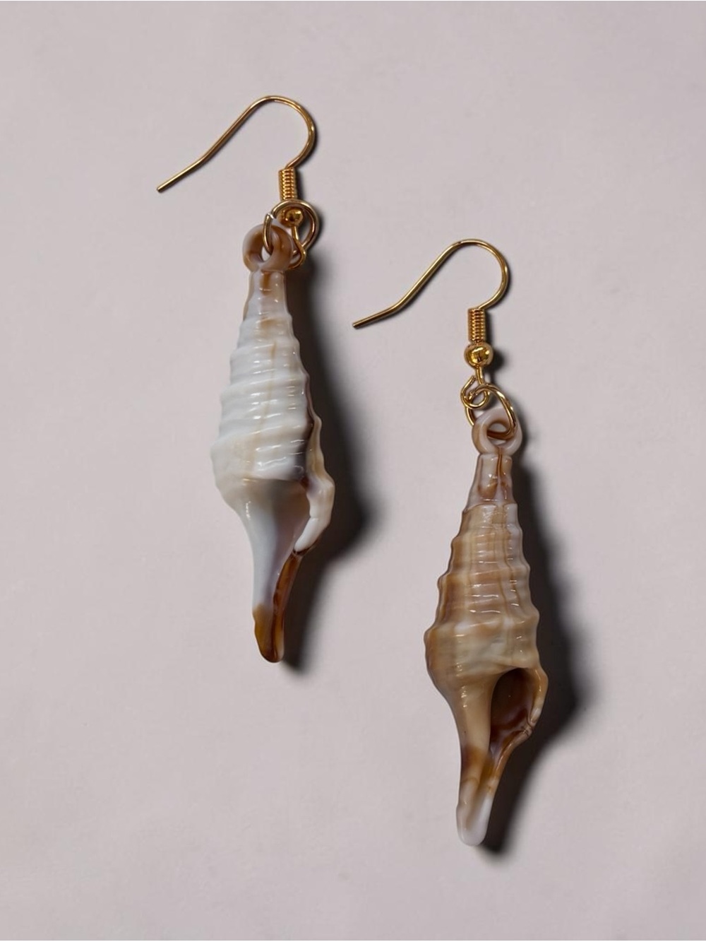Natural Turrid Conch Seashell Dangle Earrings Gold Boho Mermaidcore Coastal